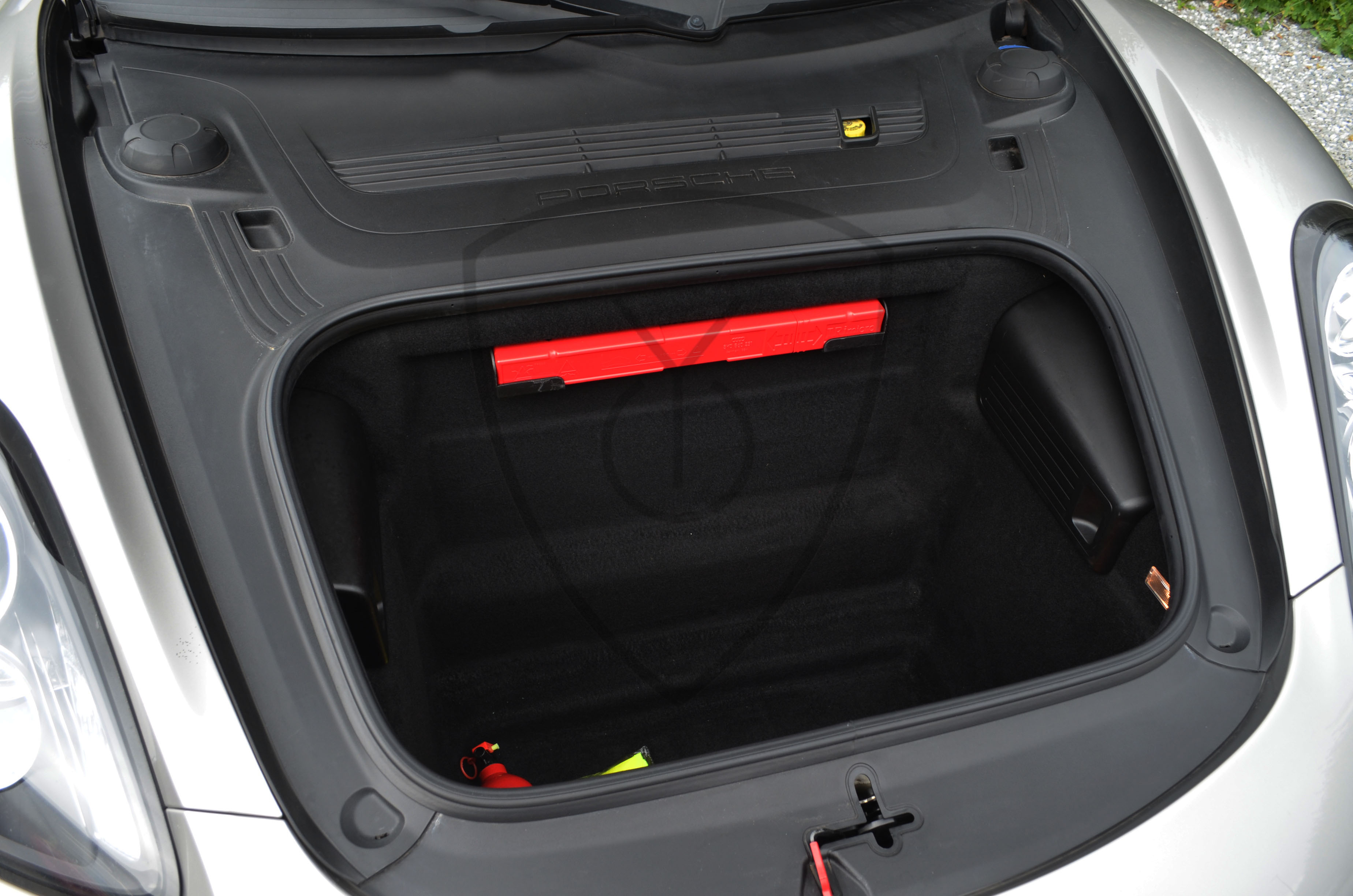PORSCHE CAYMAN 2.7i — image 4